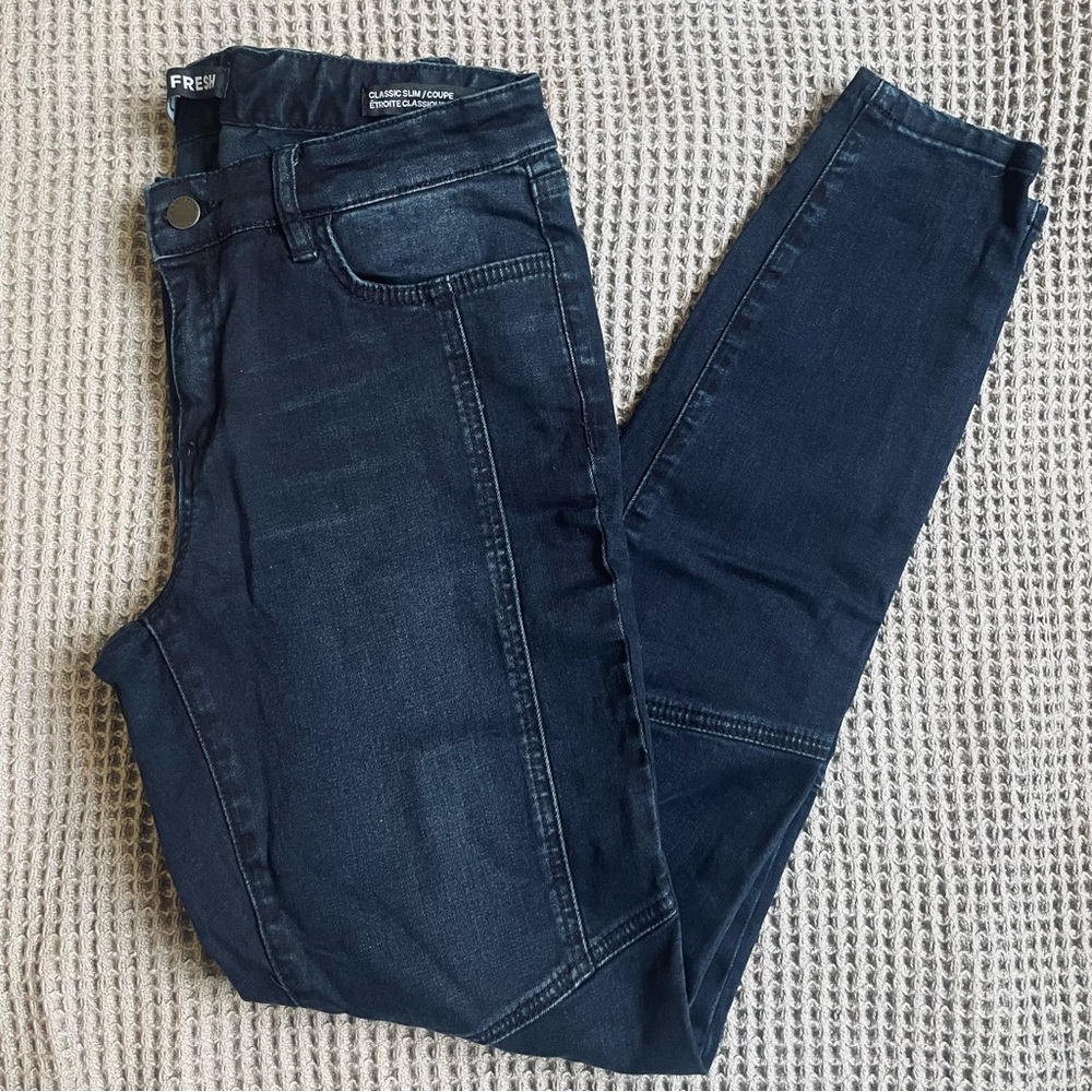 NWT Joe Fresh Jeans with Seam Details